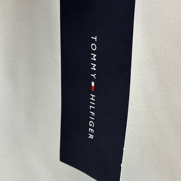 Tommy Hilfiger Girls Long Sleeve Large H Logo T-Shirt - Red - size 4T - Picture 6 of 6